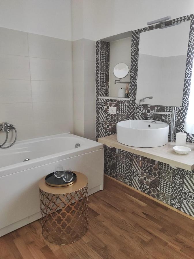 B&B Casa Carola Катания Экстерьер фото