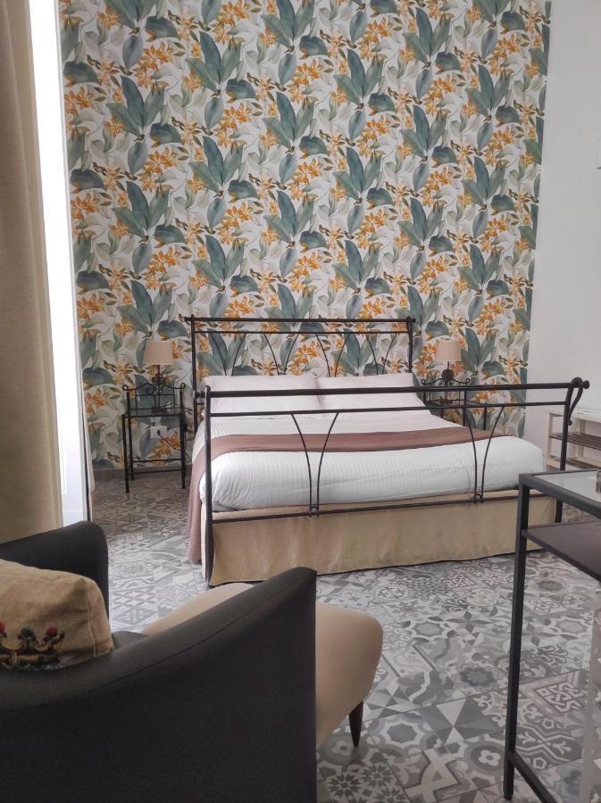 B&B Casa Carola Катания Экстерьер фото