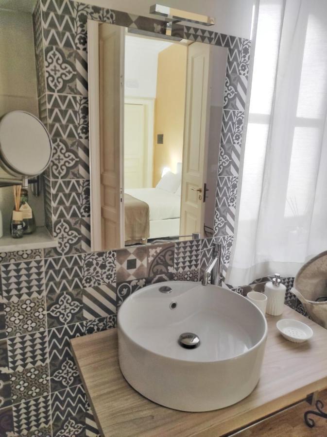 B&B Casa Carola Катания Экстерьер фото